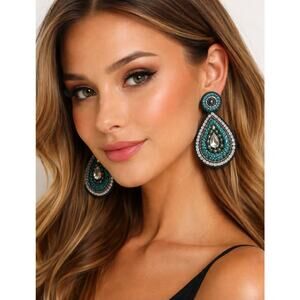 Kay Lee Turqouise Blue Beaded Oval Earrings New